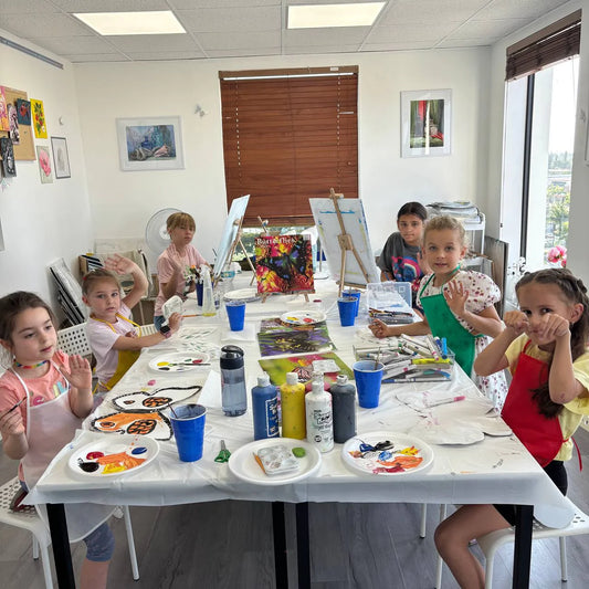 Arts & crafts class for children 5/8/2025