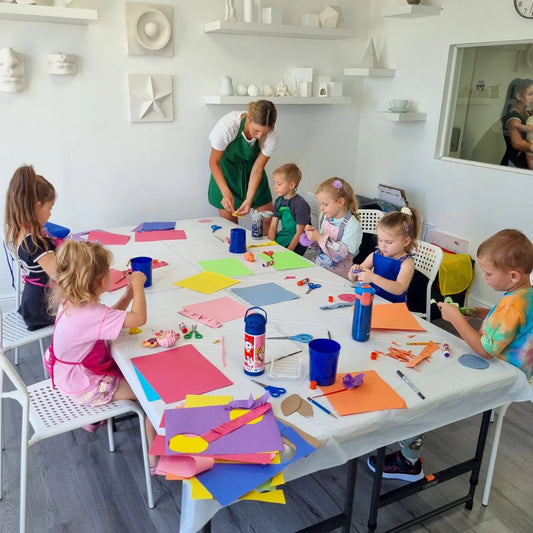 Arts & crafts class for children 3,4 years old 5/10/2025