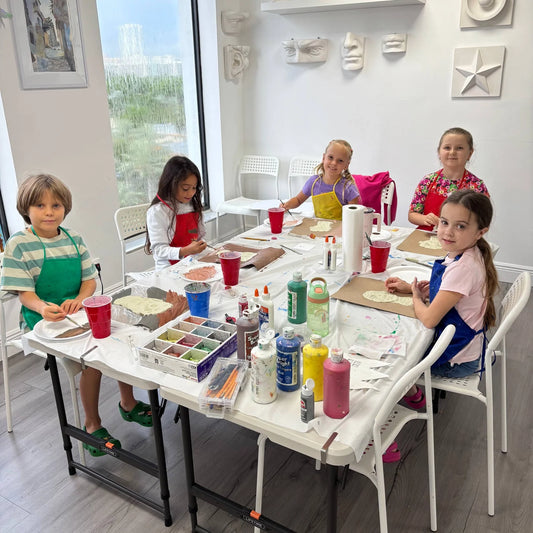 Arts & crafts class for children 9/12/2025 (I)