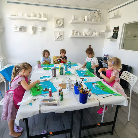 Arts & crafts class for children 3,4 years old 9/27/2025