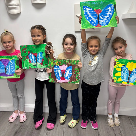 Arts & crafts class for children 1/8/2026