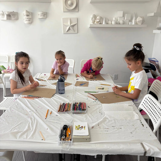 Arts & crafts class for children 10/2/2025