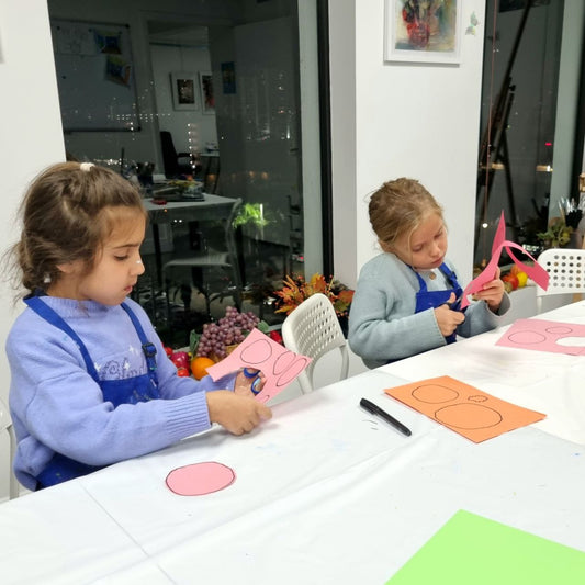Arts & crafts class for children 11/11/2025