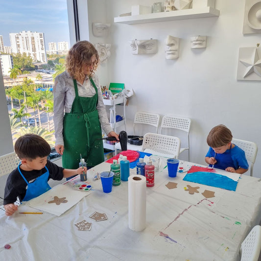 Arts & crafts class for children 3,4 years old 12/5/2025