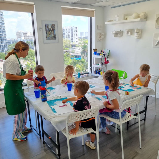 Arts & crafts class for children 3,4 years old 05/23/2026
