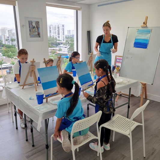 Arts & crafts class for children 8/9/2024