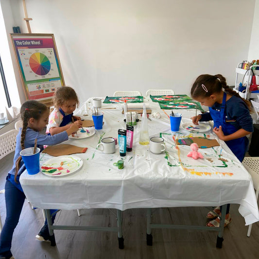 Arts & crafts class for children 8/29/2024