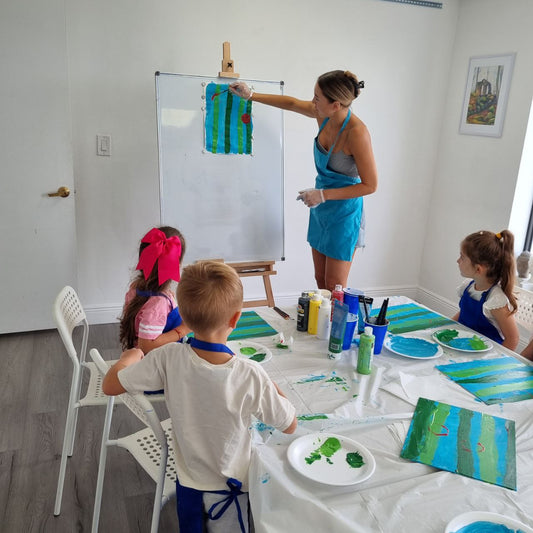 Arts & crafts class for children 3, 4 years old 8/31/2024