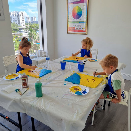 Arts & crafts class for children 3, 4 years old 9/28/2024