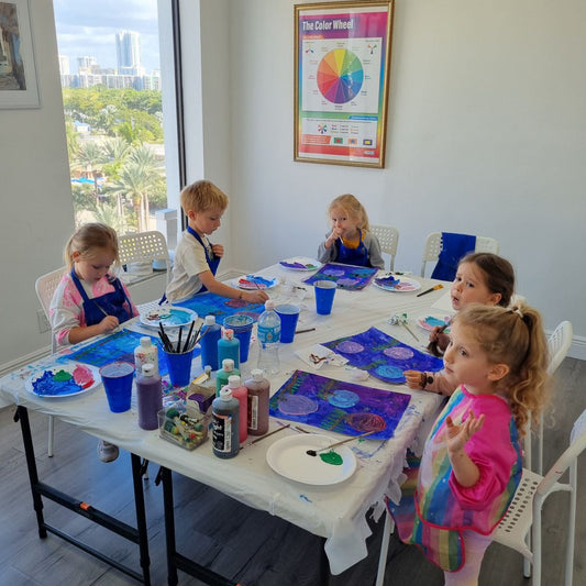 Arts & crafts class for children 3, 4 years old 12/7/2024