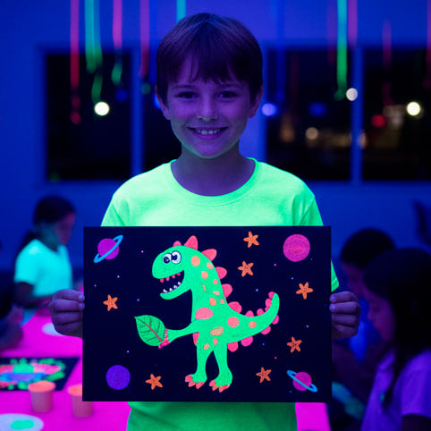 UV Glow Painting Art Class for children (5-14 years old)