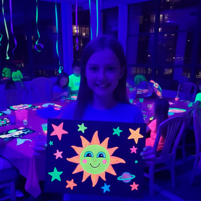 UV Glow Painting Art Class for children (5-14 years old)